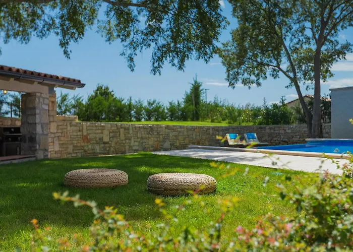 Viva Vikendica Tinjan